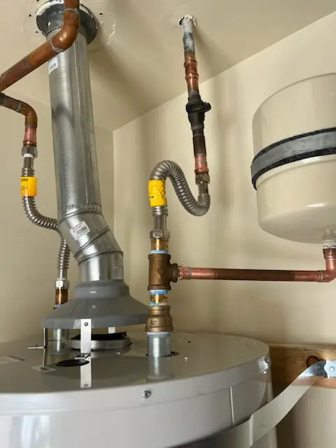 Water heater installation and plumbing repair in Florissant